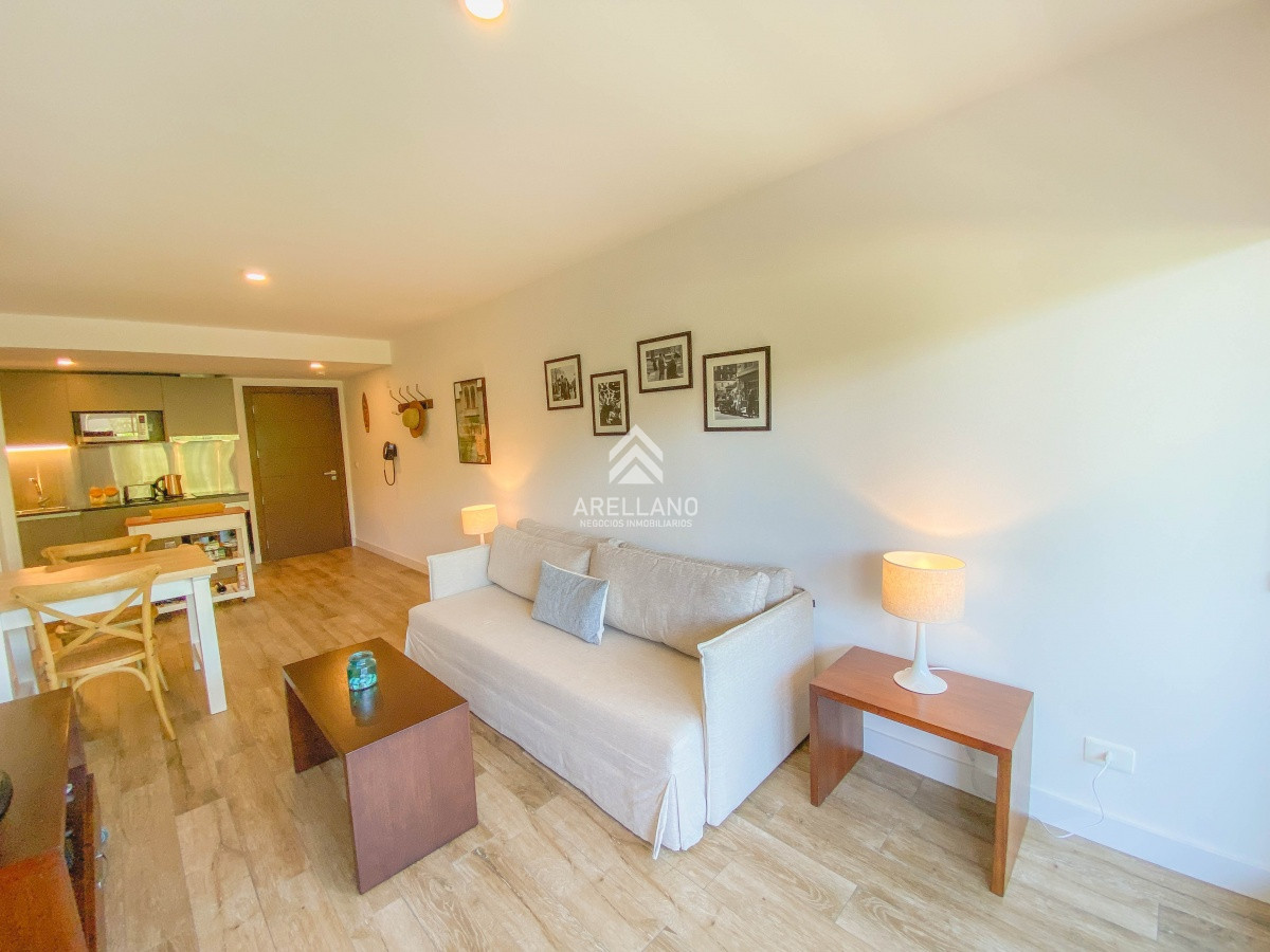 Apartamento ID.5227 - Puerto, 1 dormitorio con servicios 