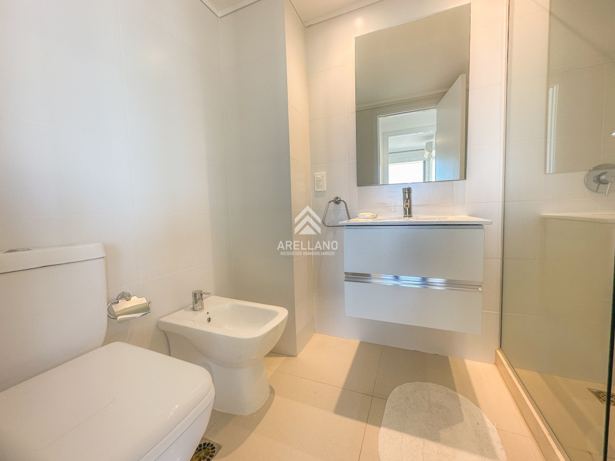 Apartamento ID.2831 - Playa Brava 2 dormitorios vista al mar 