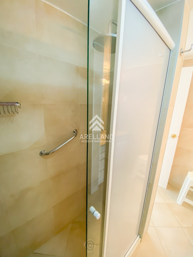 Apartamento ID.3608 - Piso alto en Península, 2 dormitorios con vista al mar