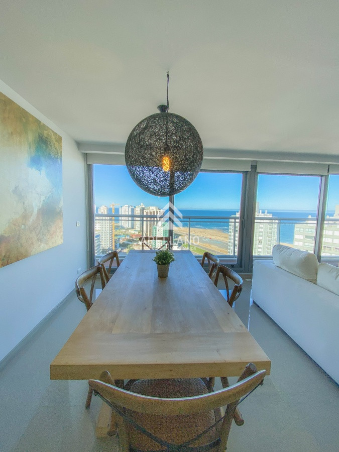 Apartamento ID.95 - 2 dormitorios en suite con vista brava
