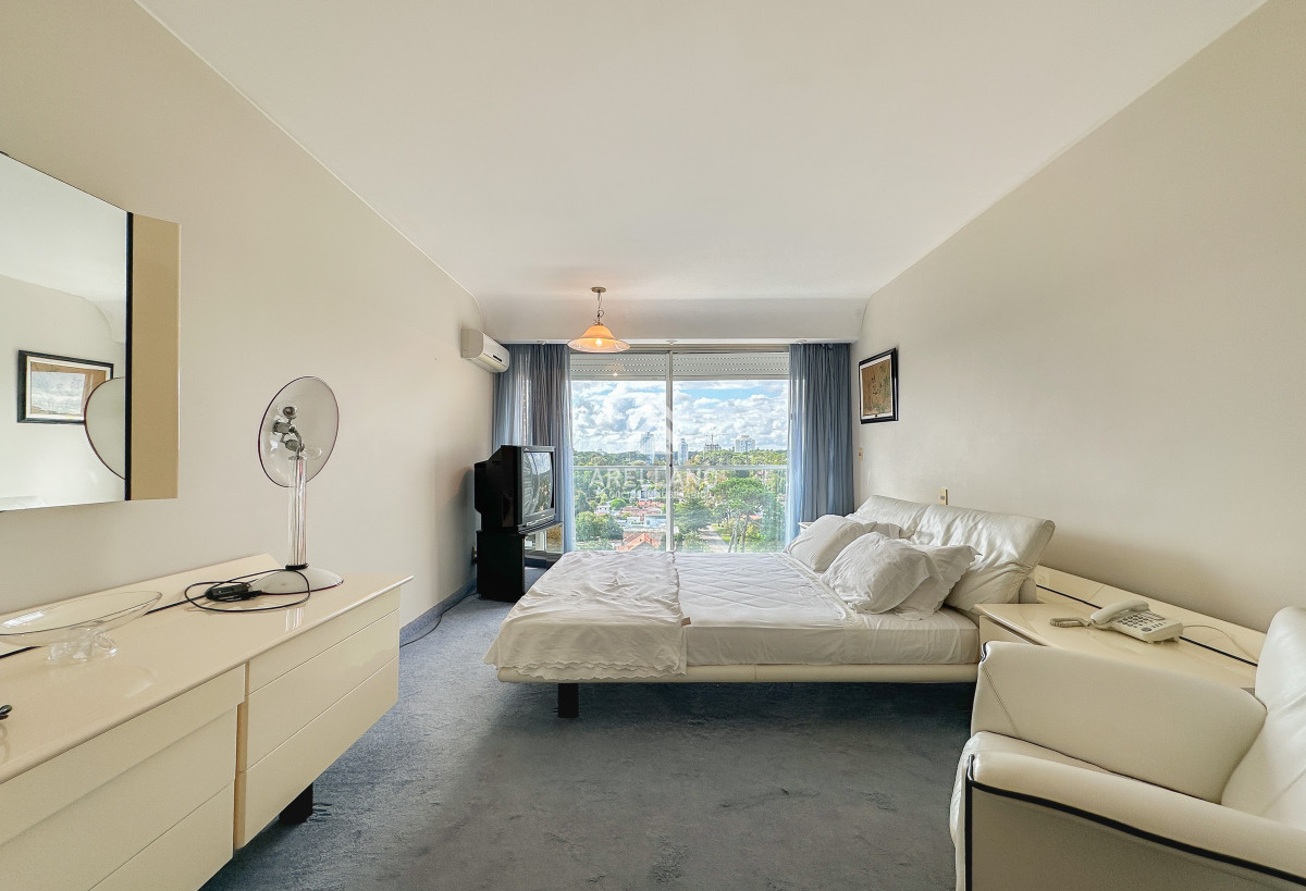 Apartamento ID.4513 - Apartamento en Golden Gate, Punta del Este