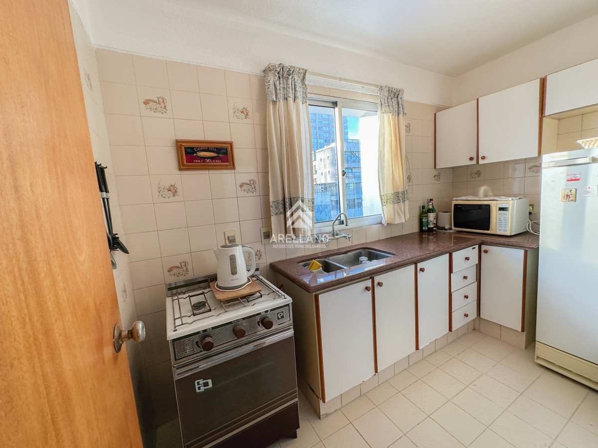 Apartamento ID.4444 - Venta apartamento 2 dormitorios con garage