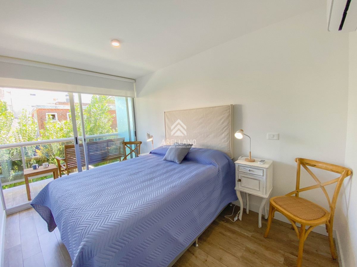 Apartamento ID.5227 - Puerto, 1 dormitorio con servicios 