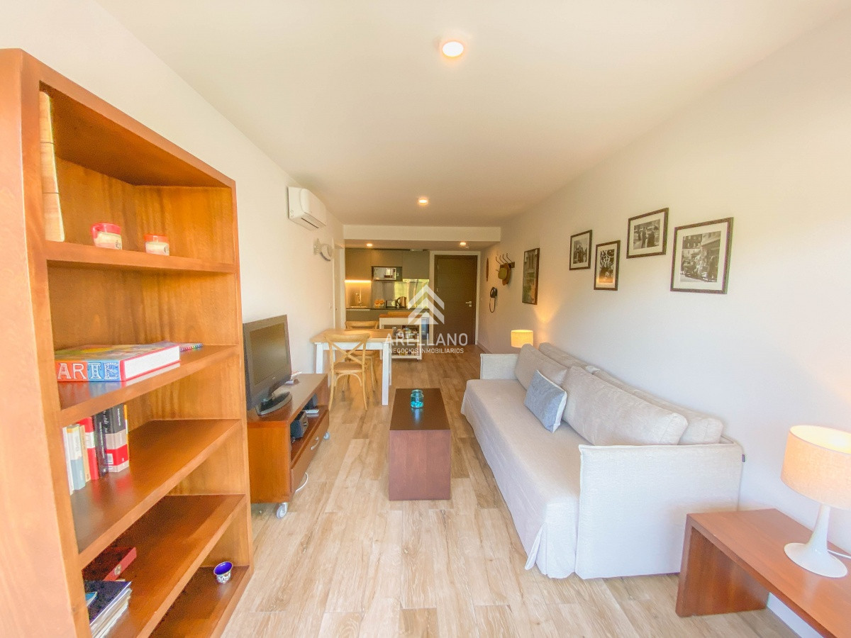 Apartamento ID.5227 - Puerto, 1 dormitorio con servicios 