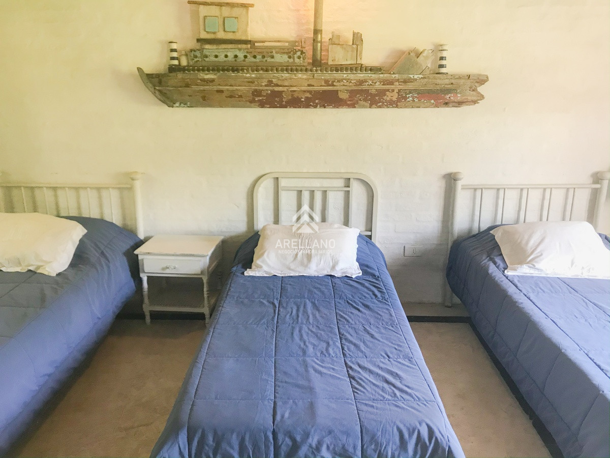 Casa ID.940 - Casa en La Barra, estilo mediterráneo