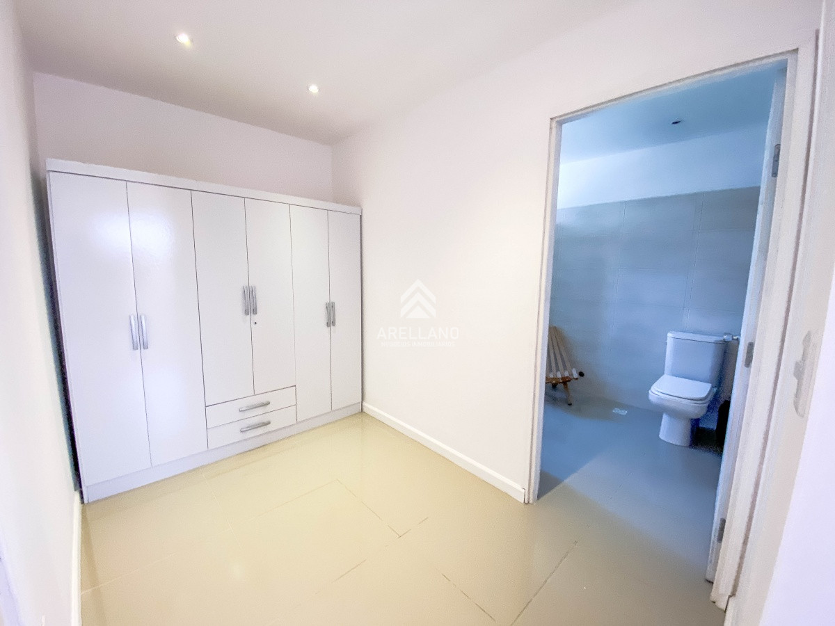 Casa ID.5764 - Venta Casa moderna en Balneario Buenos Aires