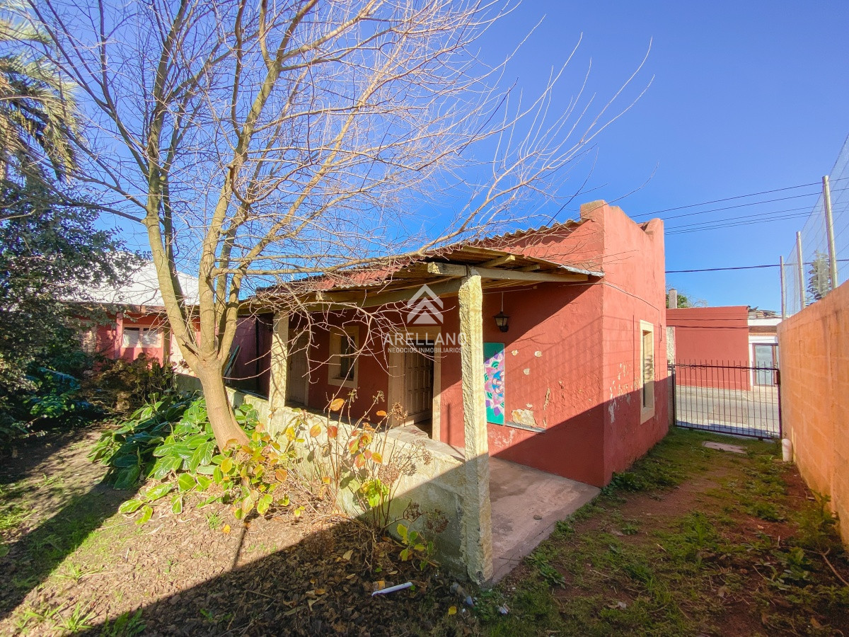 Terreno ID.1280 - Terreno 974m2  con construcción a media cuadra de Av. Lavalleja