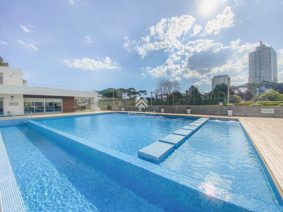 Apartamento ID.4664 - Apartamento en Roosevelt, piso alto, 2 dormitorios