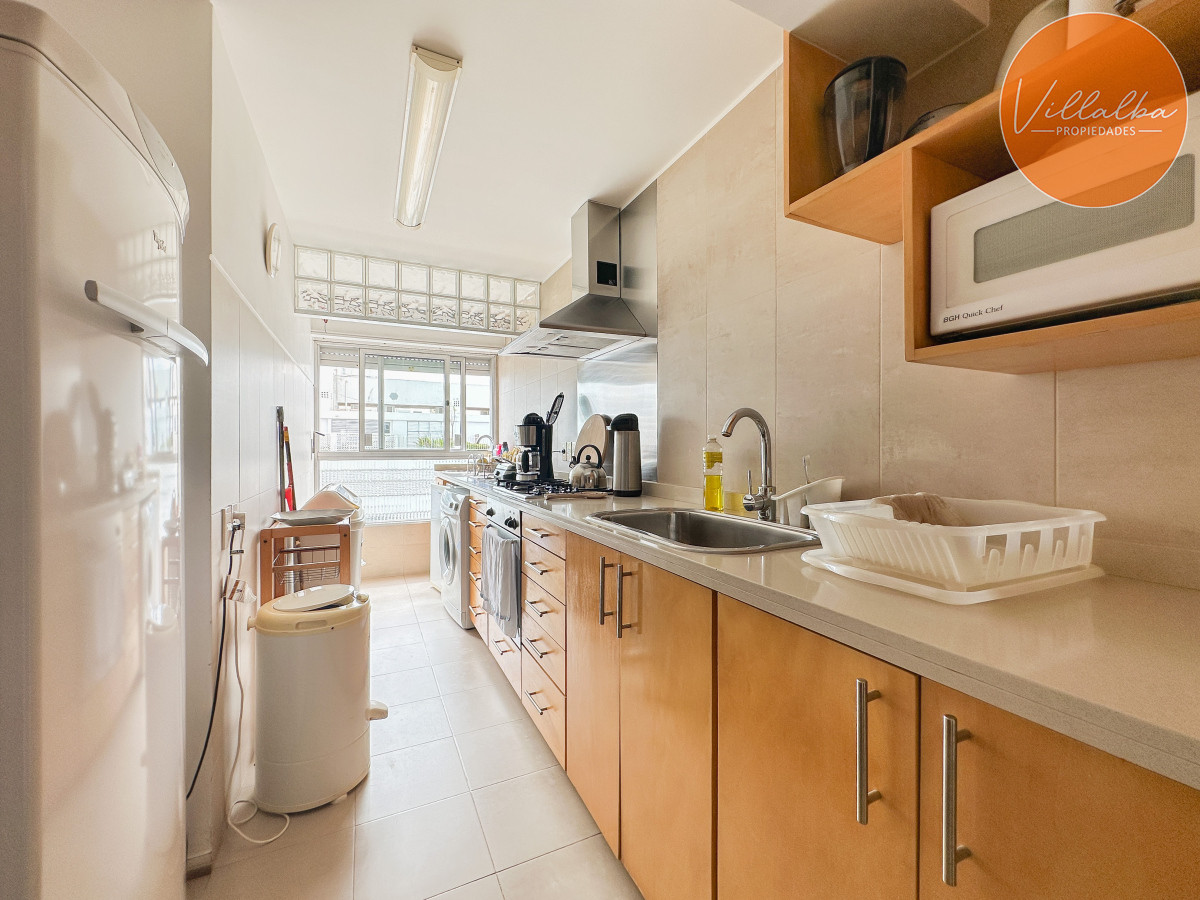 Apartamento ID.3456 - Apartamento en Península, piso alto con vista al Puerto, 4 dormitorios