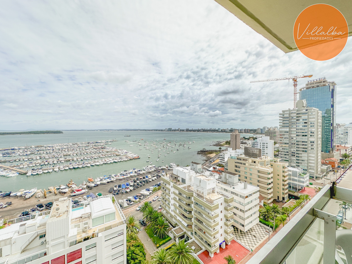 Apartamento ID.3456 - Apartamento en Península, piso alto con vista al Puerto, 4 dormitorios