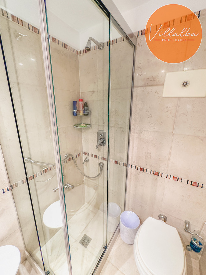 Apartamento ID.3456 - Apartamento en Península, piso alto con vista al Puerto, 4 dormitorios
