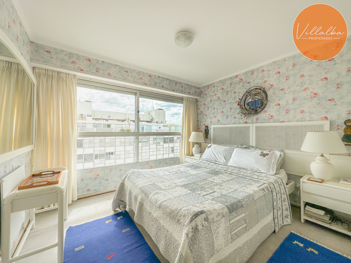 Apartamento ID.3456 - Apartamento en Península, piso alto con vista al Puerto, 4 dormitorios