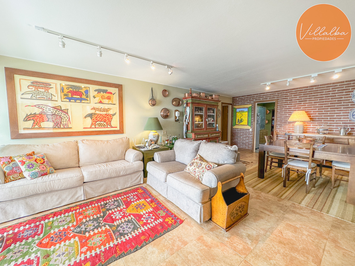 Apartamento ID.3456 - Apartamento en Península, piso alto con vista al Puerto, 4 dormitorios
