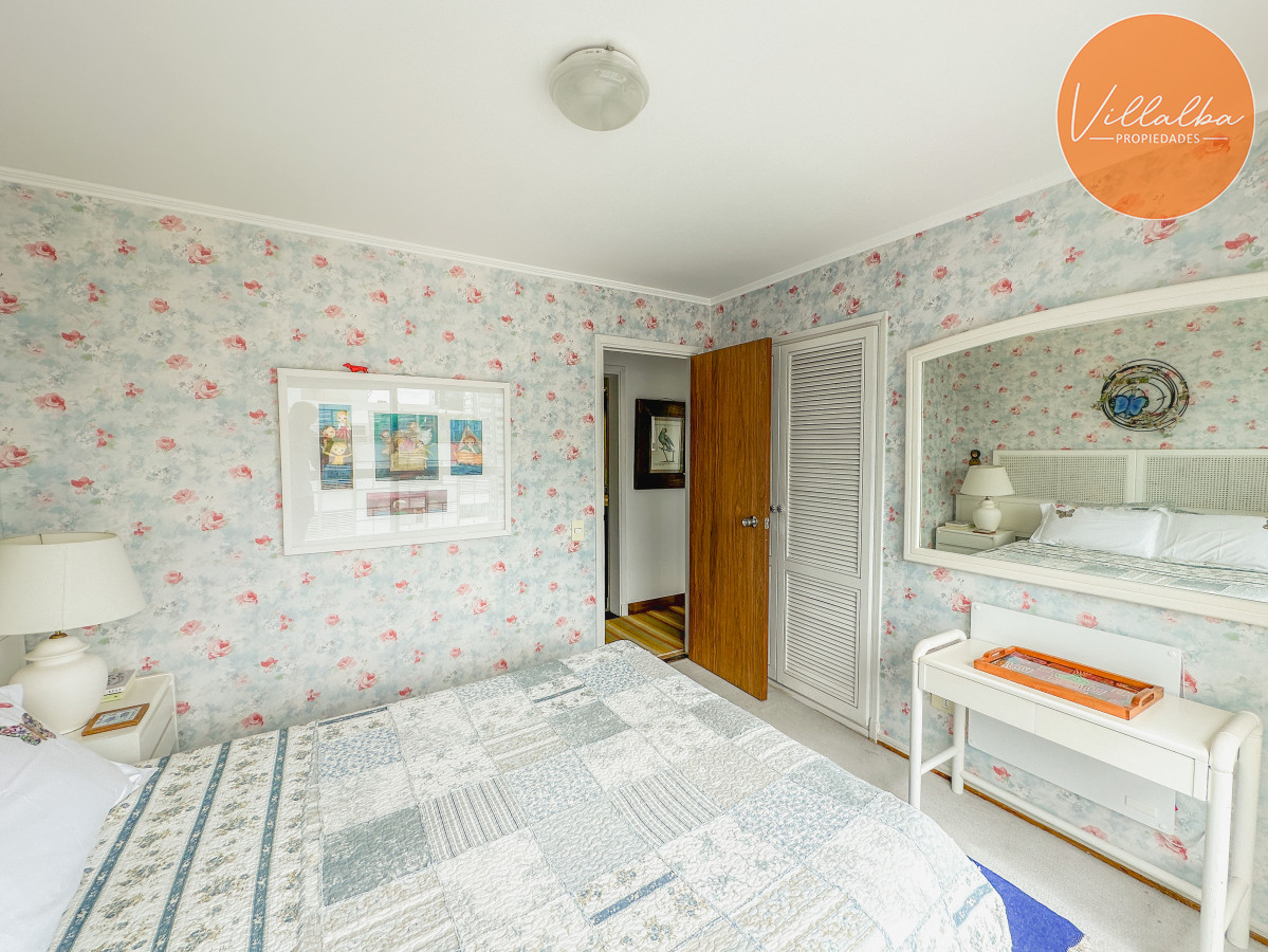 Apartamento ID.3456 - Apartamento en Península, piso alto con vista al Puerto, 4 dormitorios