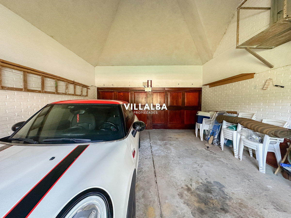 Casa ID.3320 - Casa en Mansa, 3 dormitorios y servicio