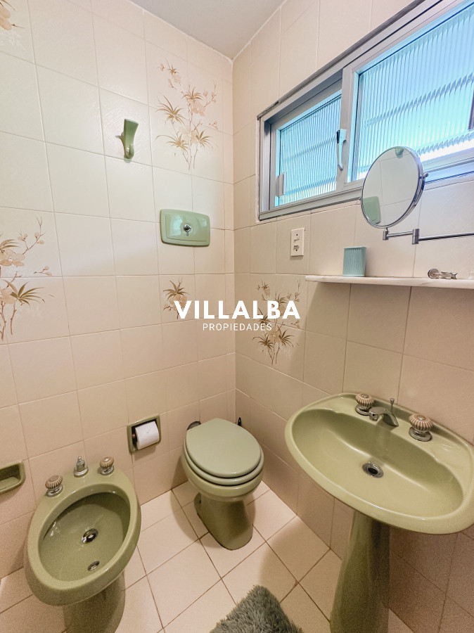 Casa ID.3320 - Casa en Mansa, 3 dormitorios y servicio