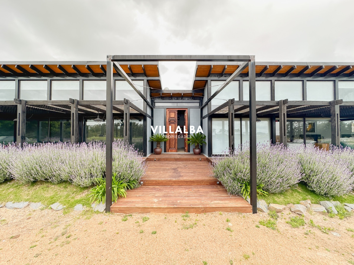 Apartamento ID.1992 - Casa moderna en El Quijote, 3 dormitorios