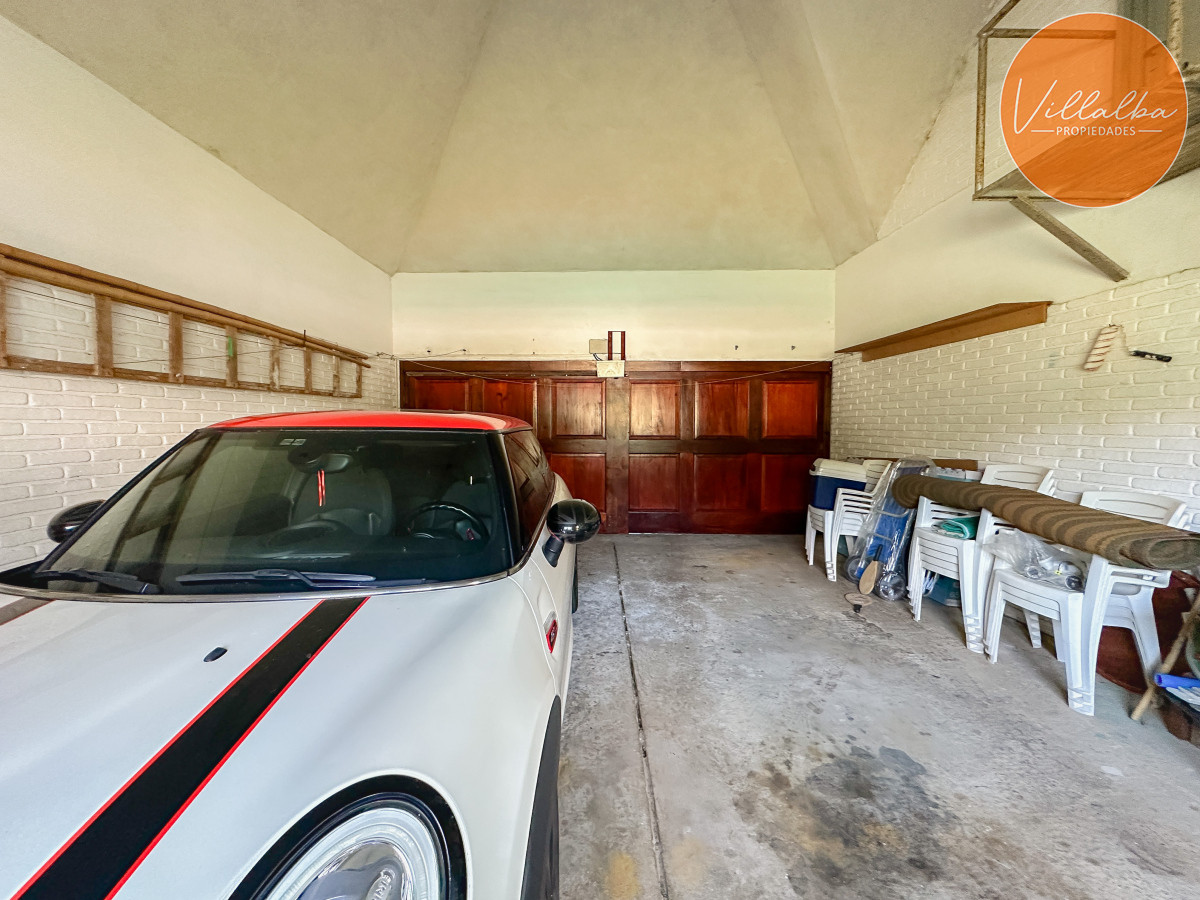 Casa ID.3320 - Casa en Mansa, 3 dormitorios y servicio