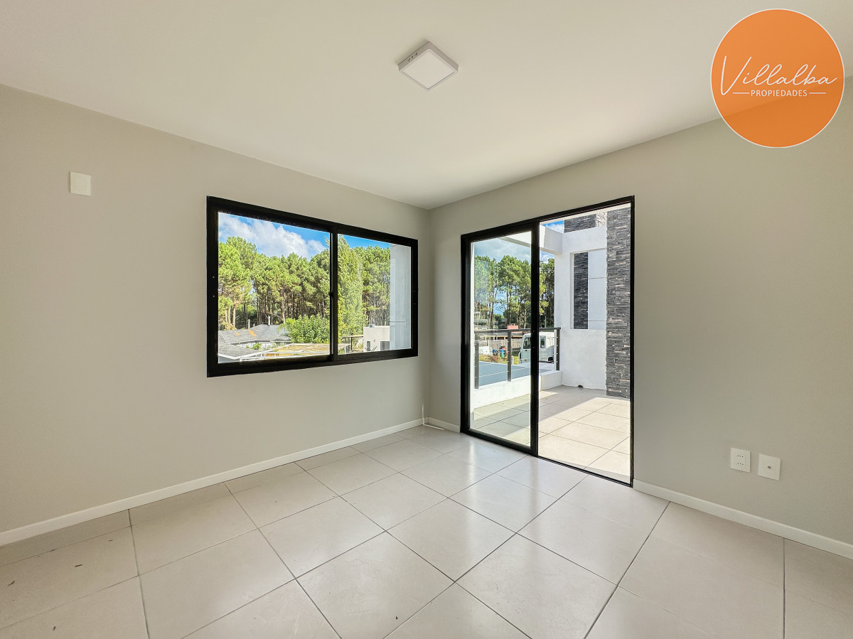 Apartamento ID.3212 - Oportunidad en construcción, casa de 3 dormitorios en Parque Burnett