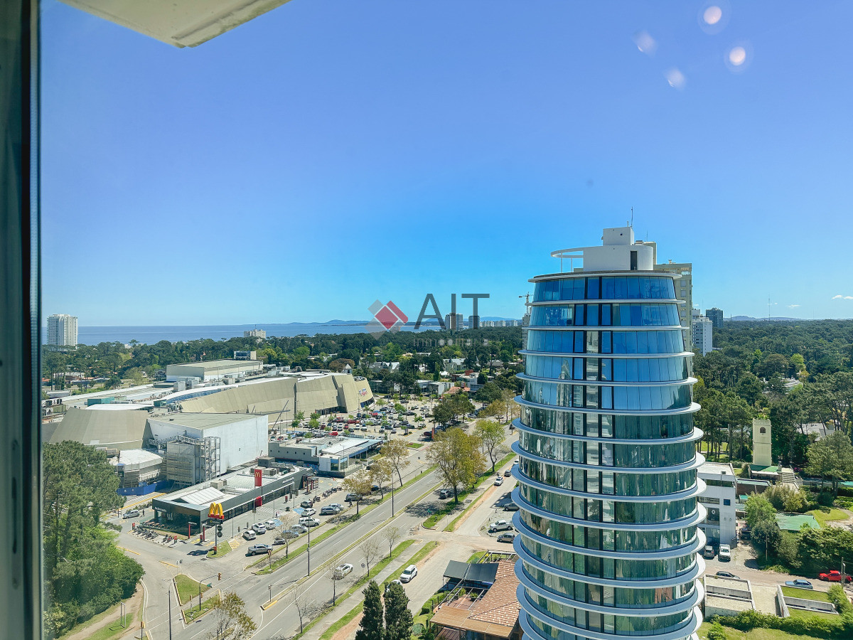 Apartamento ID.17288 - Apartamento en Roosevelt, piso alto, 2 dormitorios más dependencia