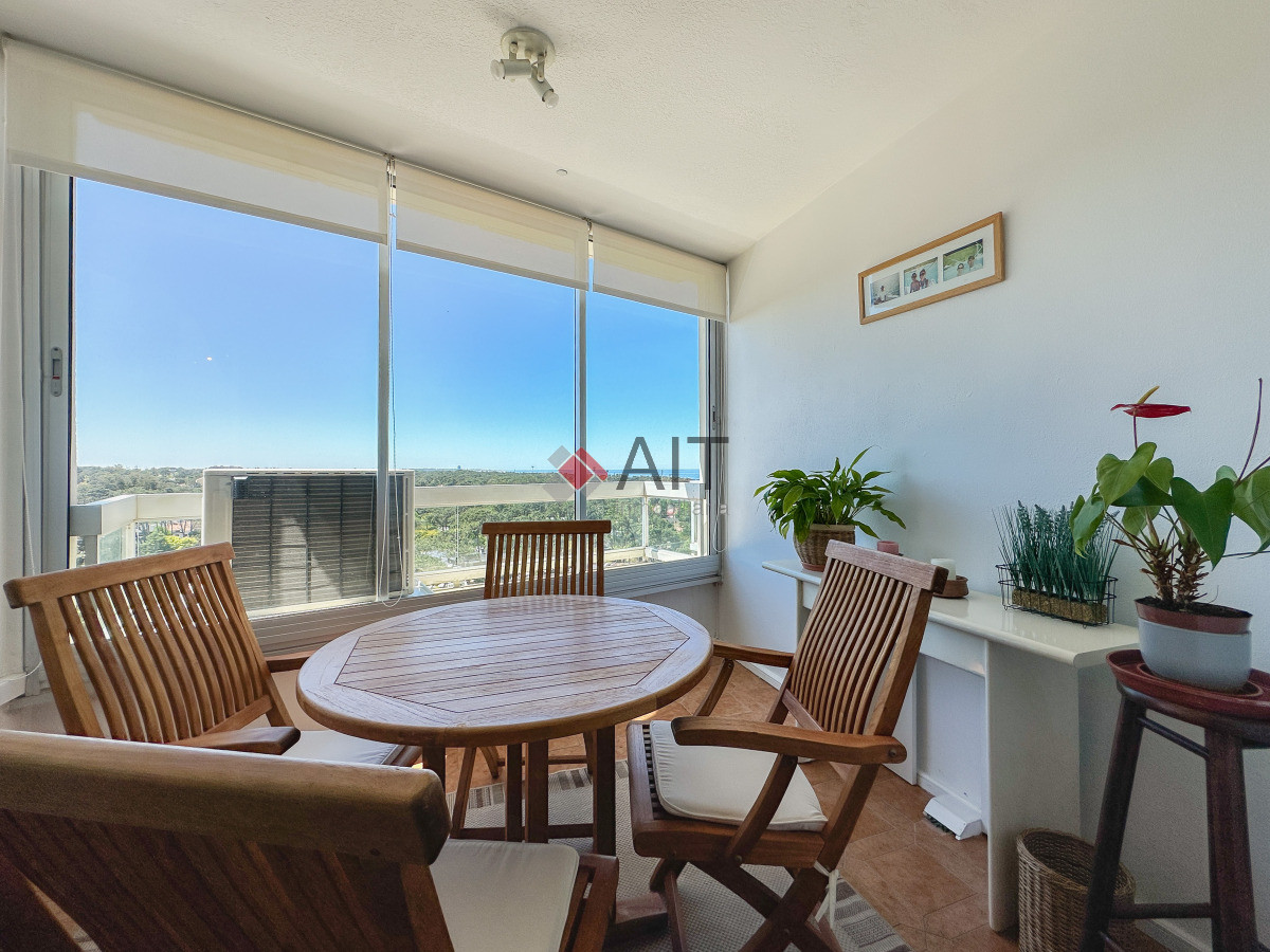 Apartamento ID.17288 - Apartamento en Roosevelt, piso alto, 2 dormitorios más dependencia