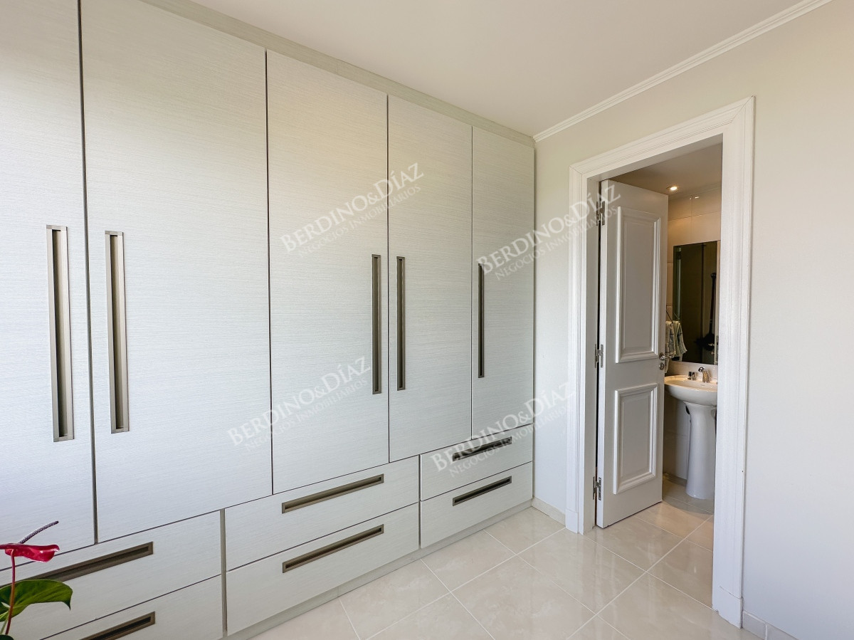 Apartamento ID.2795 - Apartamento en Le Jardin esquinero, 3 dormitorios en suite más dependencia