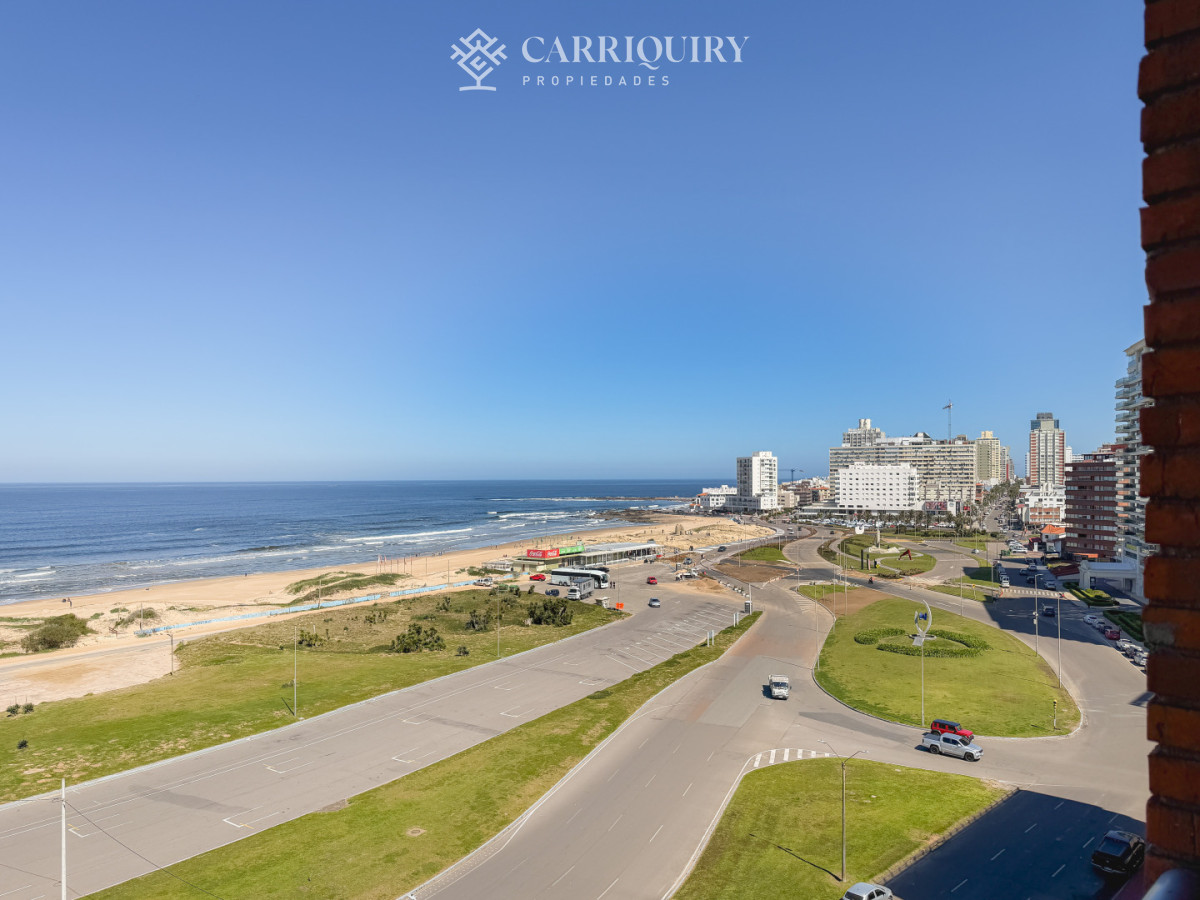 Apartamento ID.10606 - Apartamento en Brava, 2 dormitorios y medio