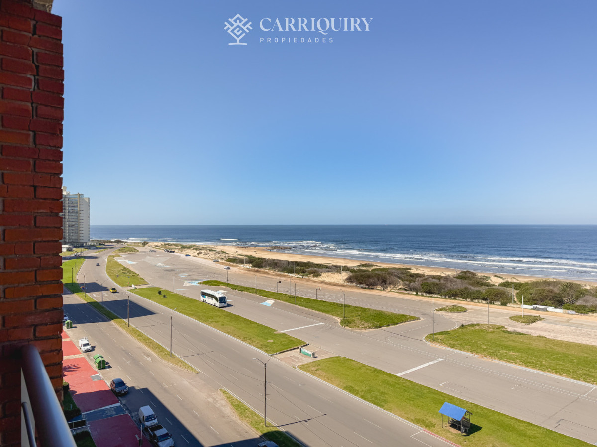 Apartamento ID.10606 - Apartamento en Brava, 2 dormitorios y medio