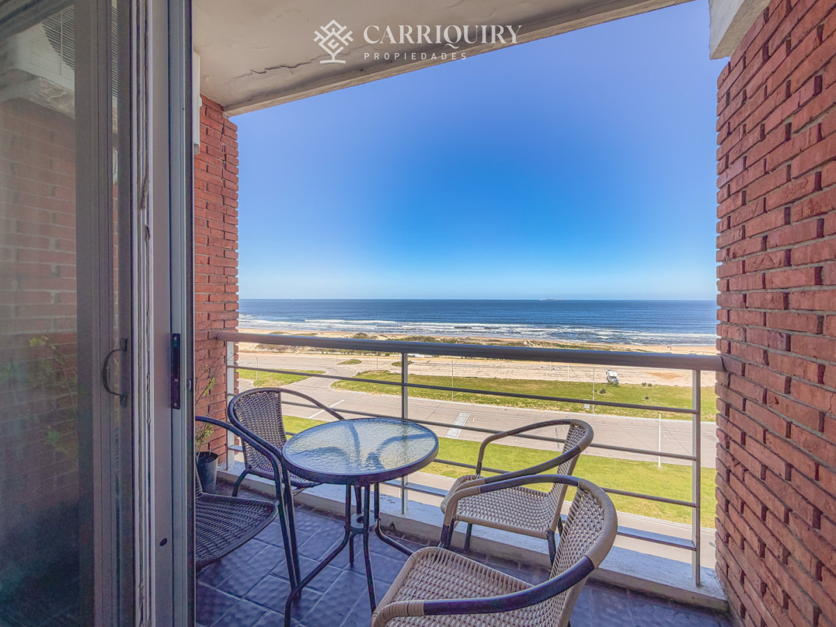 Apartamento ID.10606 - Apartamento en Brava, 2 dormitorios y medio