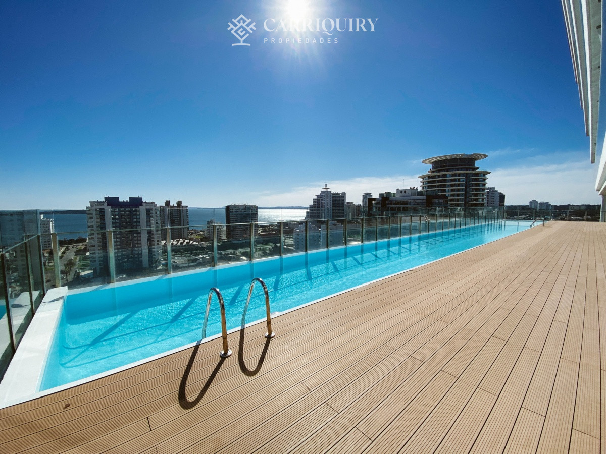 Apartamento ID.9549 - Piso alto en Brava, 2 dormitorios en suite