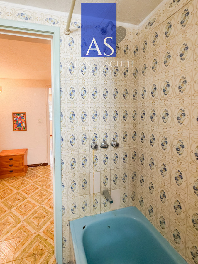Apartamento ID.4679 - Apartamento en venta 1 dormitorio y medio con garage en Punta del Este