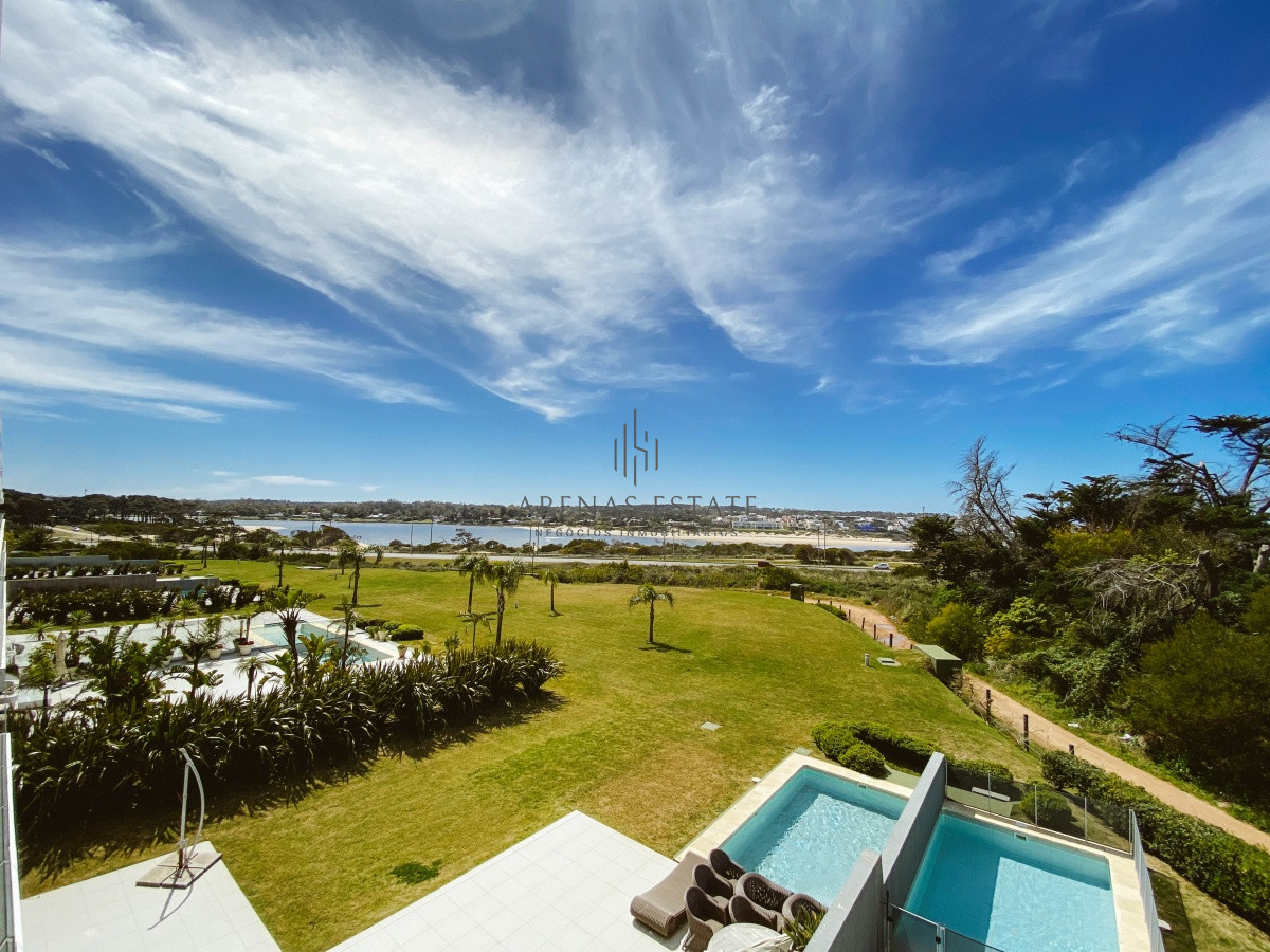 Apartamento ID.745 - Apartamento en venta en Punta del Este 