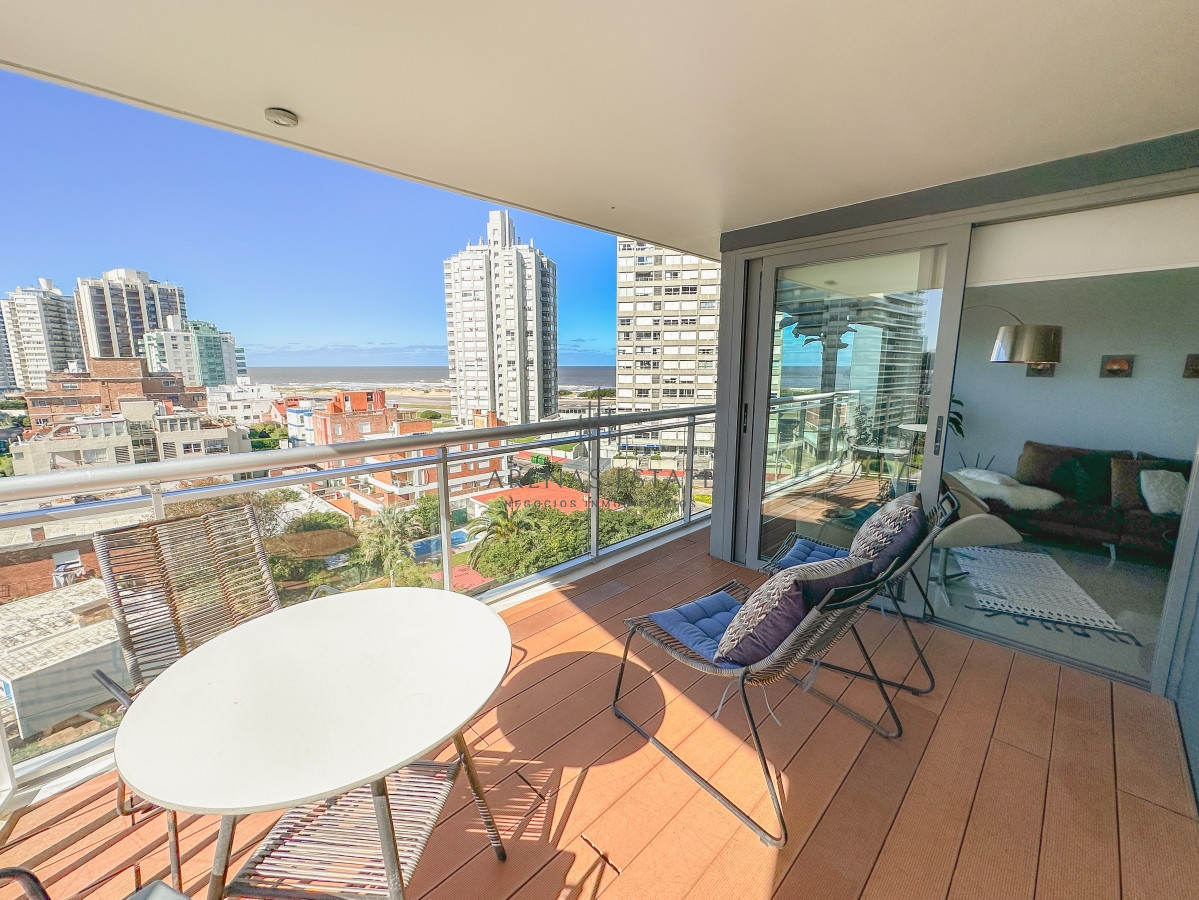Apartamento ID.2655 - Apartamento en Brava, 2 dormitorios en suite más toilette