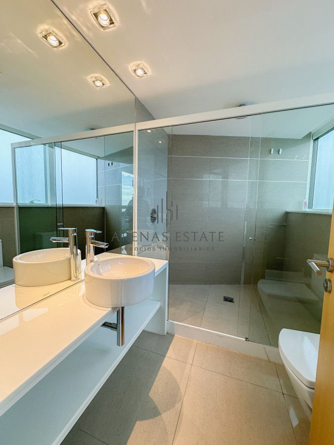 Apartamento ID.3188 - Mansa, Apartamento en Alexander Collection, dos suites más toilette