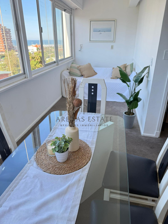 Apartamento ID.3759 - Apartamento en Mansa, orientación Brava, 1 dormitorio y medio