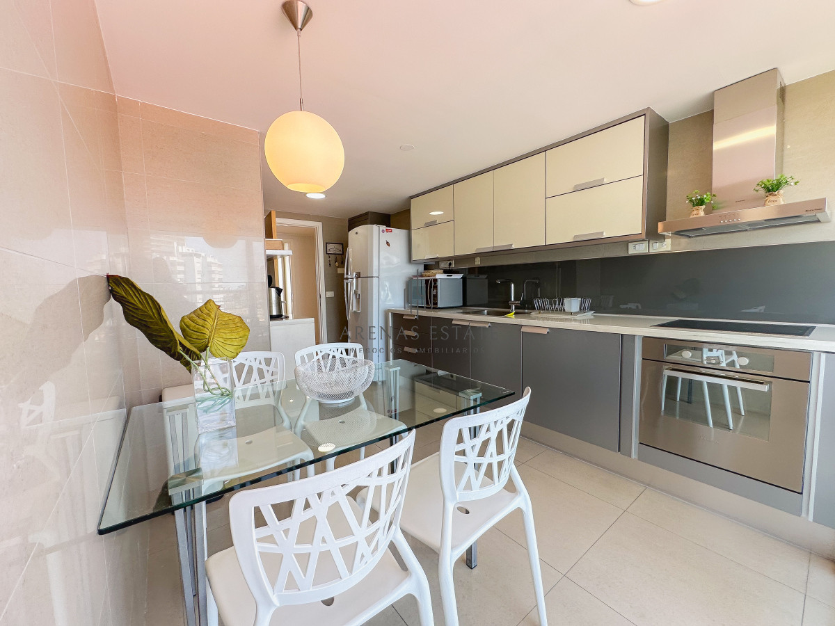 Apartamento ID.3939 - Mansa, exclusivo apartamento de 3 suites más dependencia