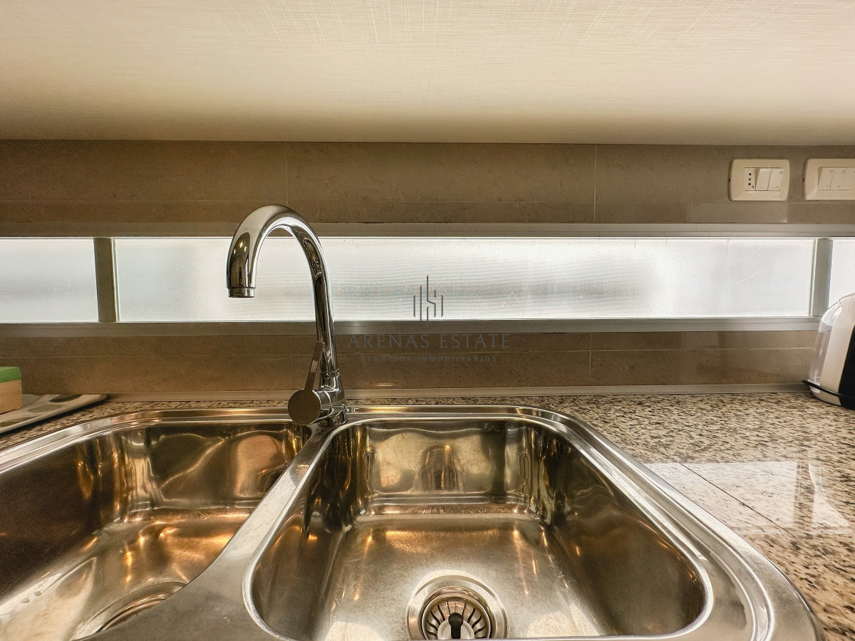 Apartamento ID.2655 - Apartamento en Brava, 2 dormitorios en suite más toilette