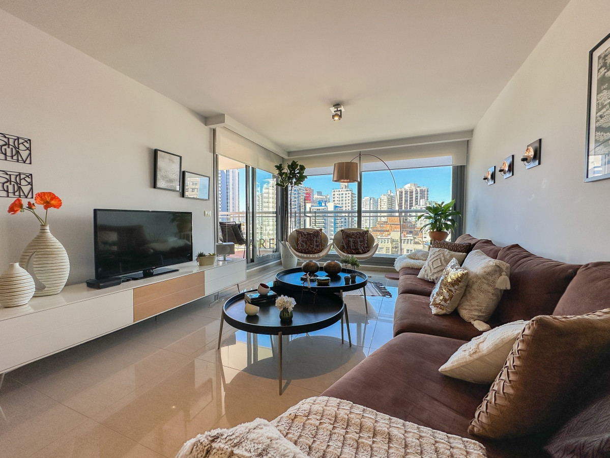 Apartamento ID.2655 - Apartamento en Brava, 2 dormitorios en suite más toilette