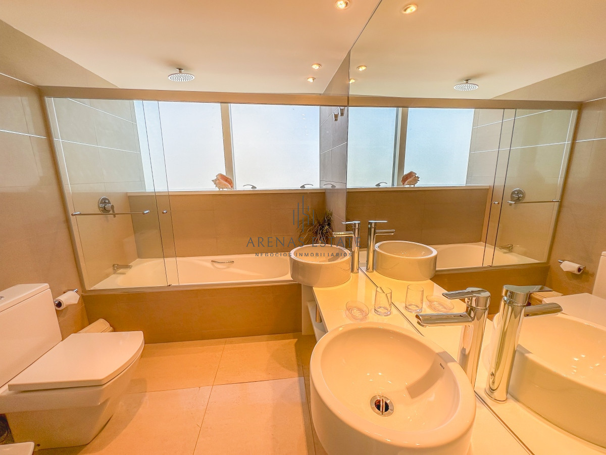 Apartamento ID.751 - Apartmento en venta en Punta del Este 