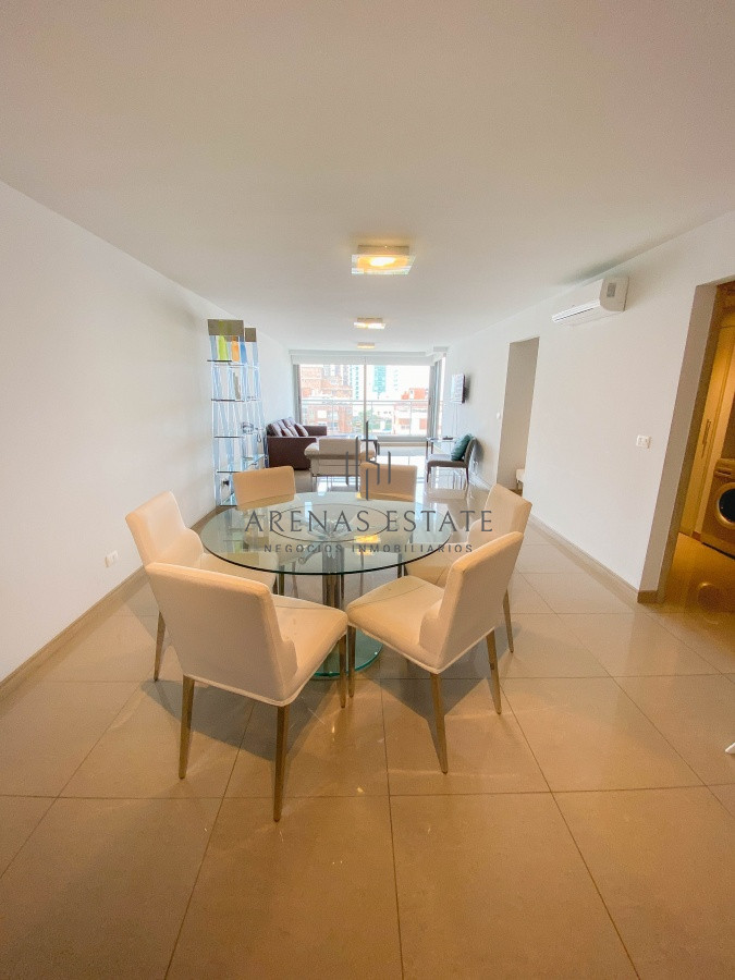 Apartamento ID.766 - Amplio apartamento en brava, 3 dormitorios