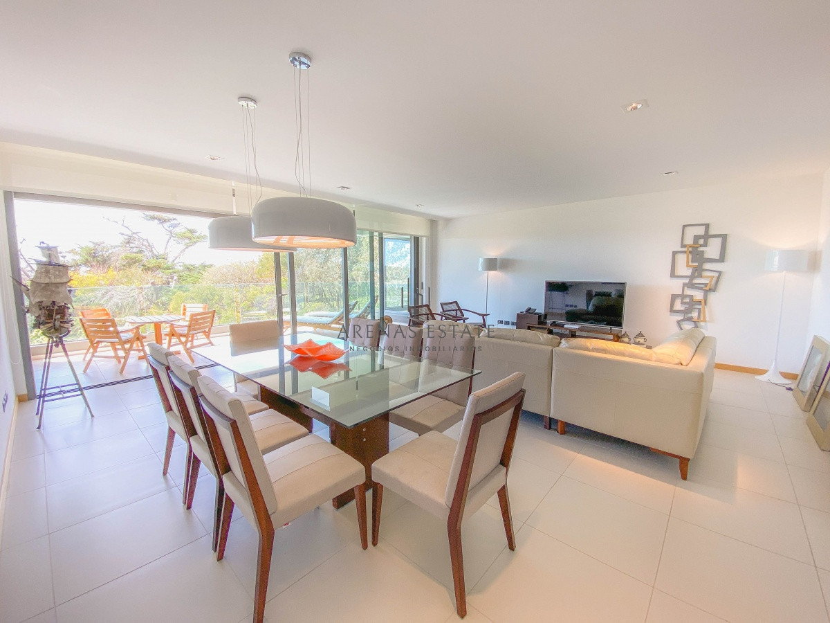 Apartamento ID.745 - Apartamento en venta en Punta del Este 