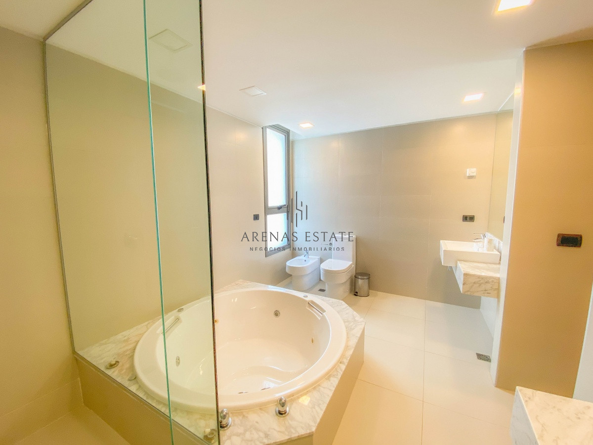 Apartamento ID.745 - Apartamento en venta en Punta del Este 