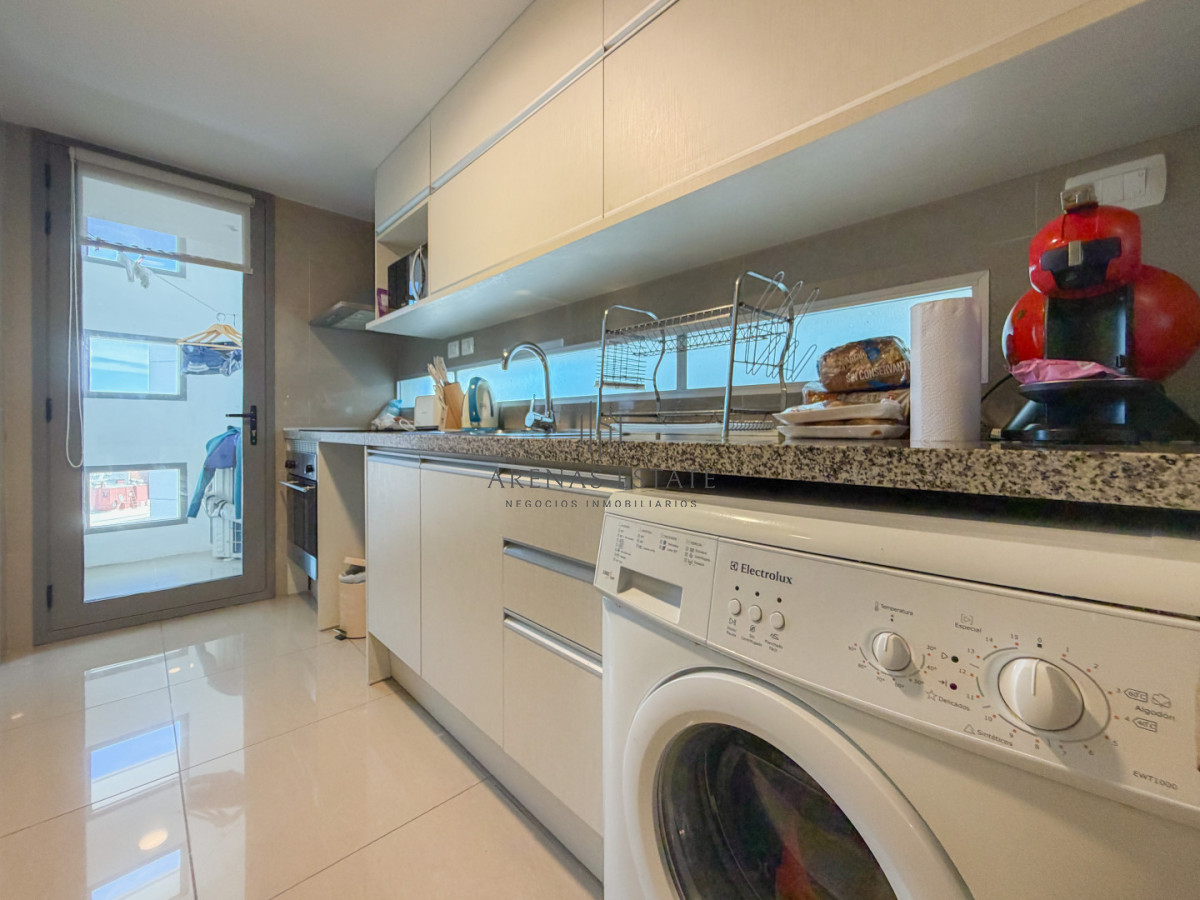 Apartamento ID.4189 - Piso alto en Brava, 2 dormitorios en suite