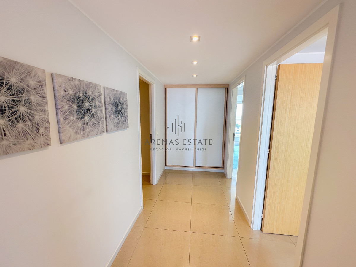 Apartamento ID.3939 - Mansa, exclusivo apartamento de 3 suites más dependencia