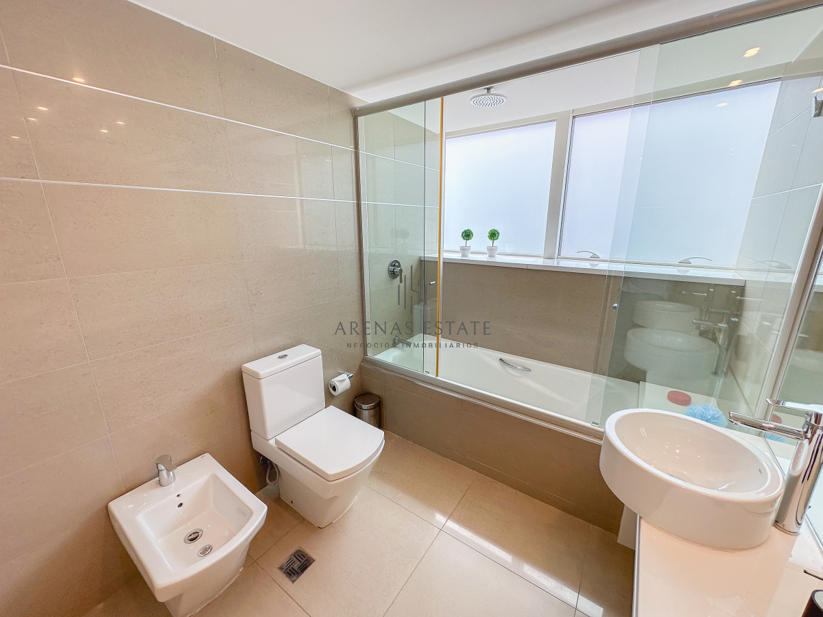 Apartamento ID.3939 - Mansa, exclusivo apartamento de 3 suites más dependencia