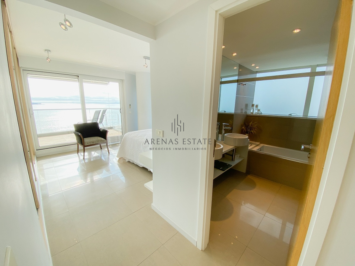 Apartamento ID.751 - Apartmento en venta en Punta del Este 