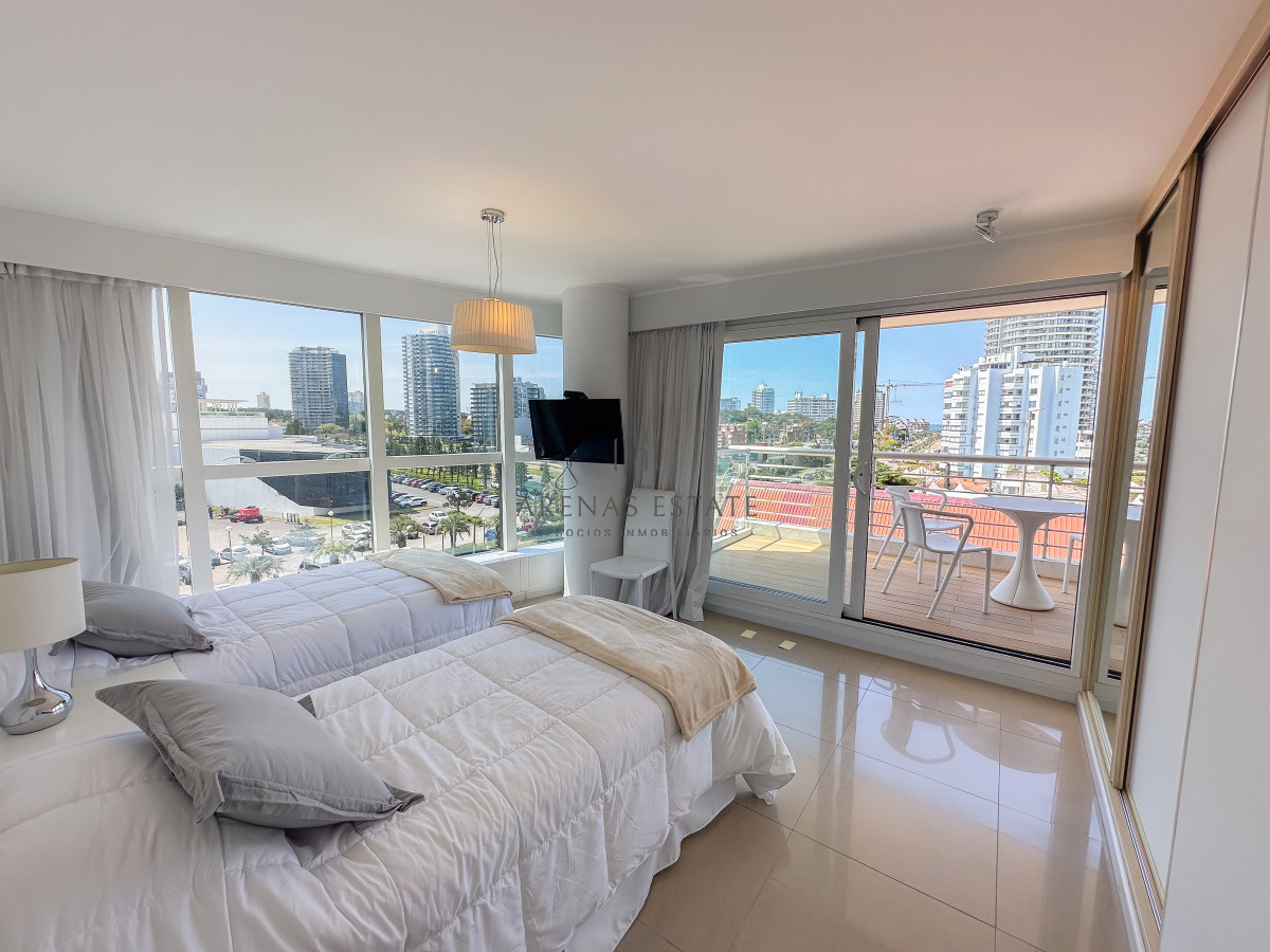 Apartamento ID.3939 - Mansa, exclusivo apartamento de 3 suites más dependencia