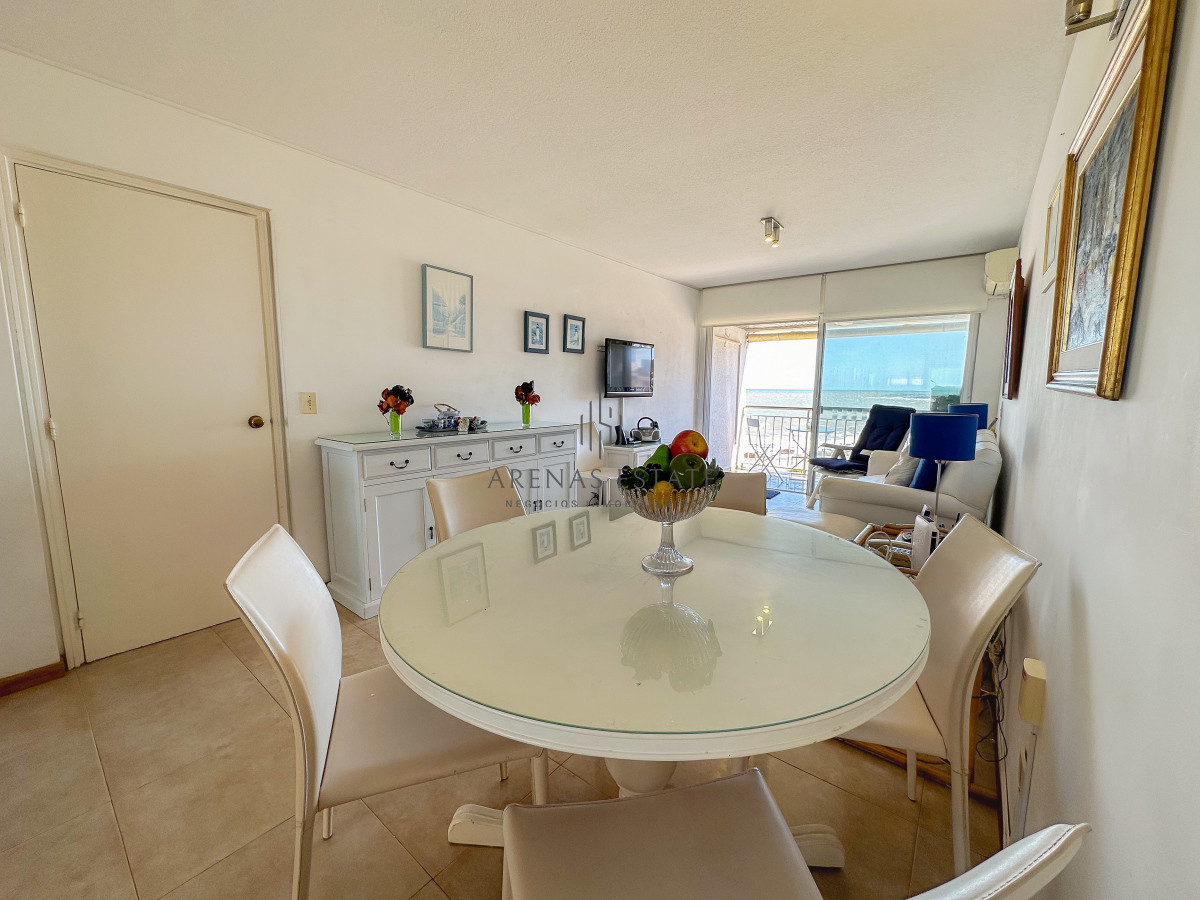 Apartamento ID.3435 - Oportunidad en Península, apartamento de 2 dormitorios con vista