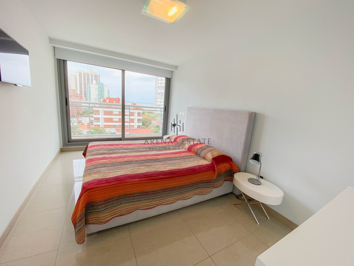 Apartamento ID.766 - Amplio apartamento en brava, 3 dormitorios