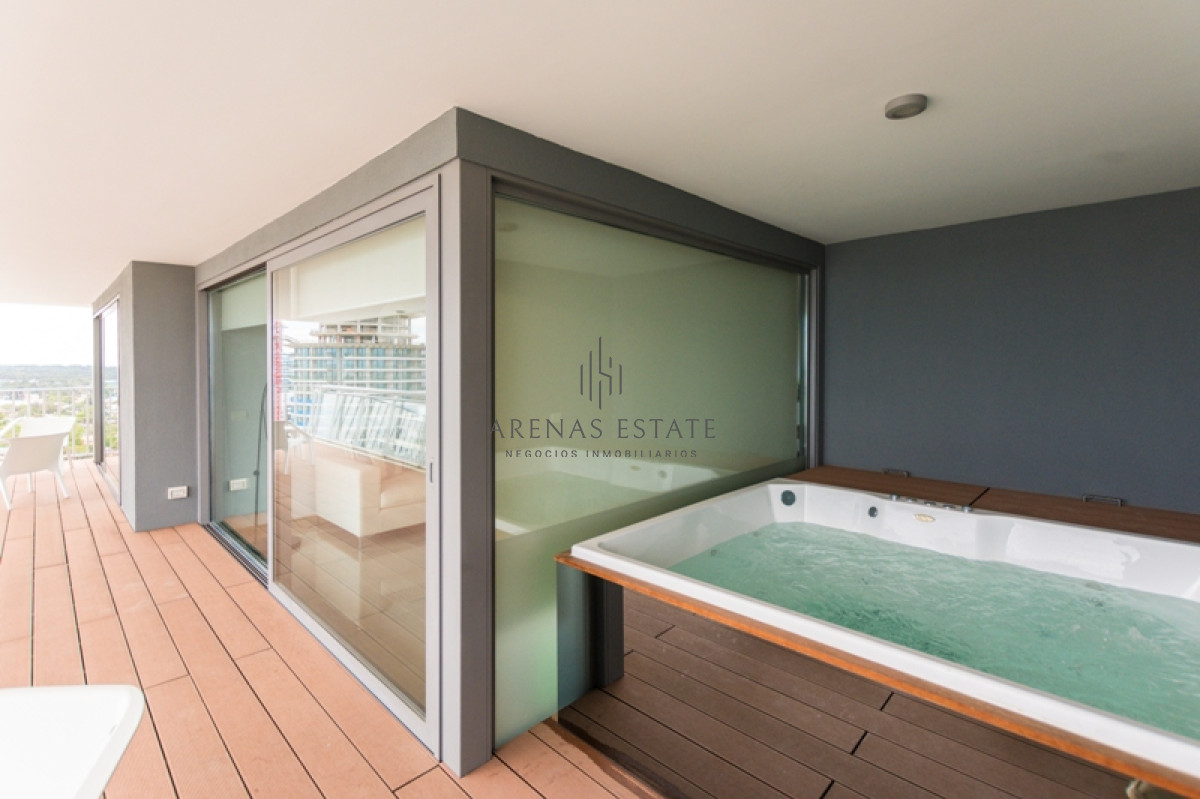 Apartamento ID.753 - Apartamento en venta en Punta del Este ,Piso alto en Mansa